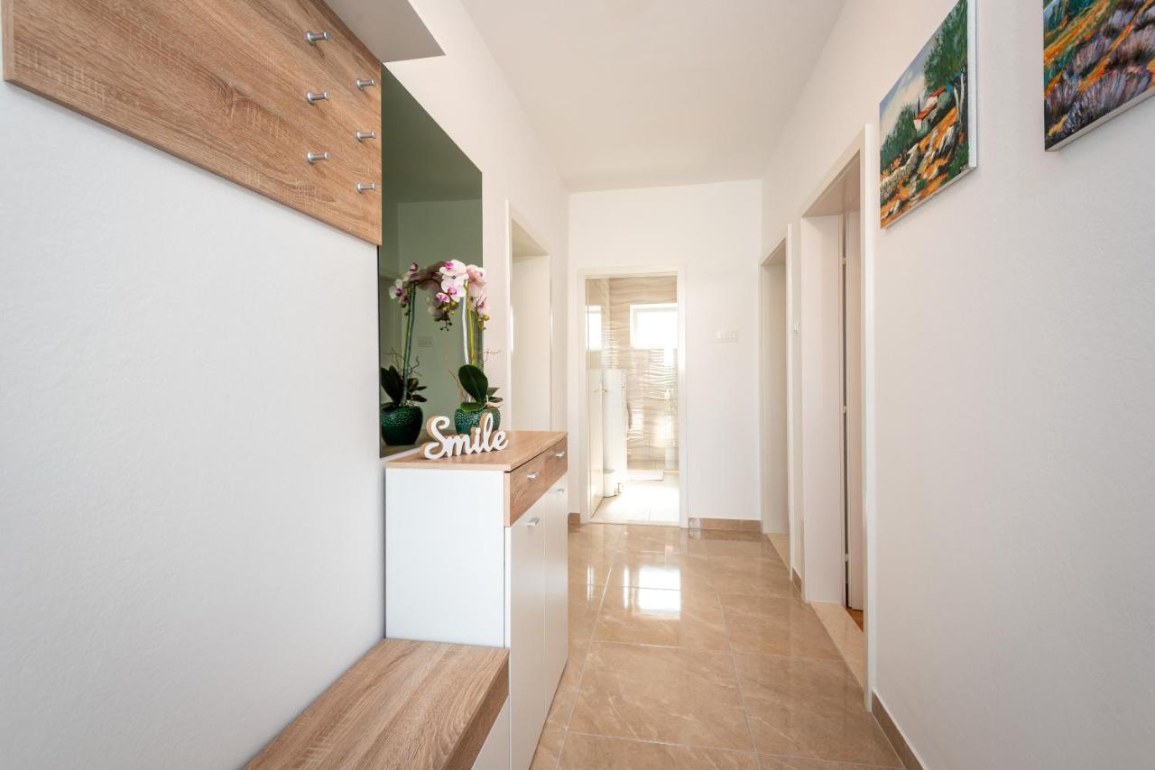 Apartman Galov Metković Exteriör bild